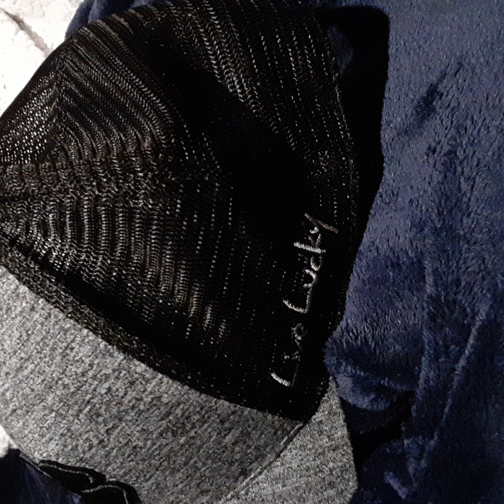 Hat - Picture 3 of 4